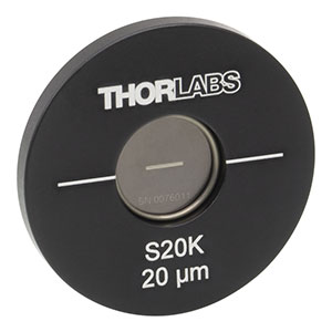 S20K - Ø1in Mounted Slit, 20 ± 2 µm Wide, 3 mm Long